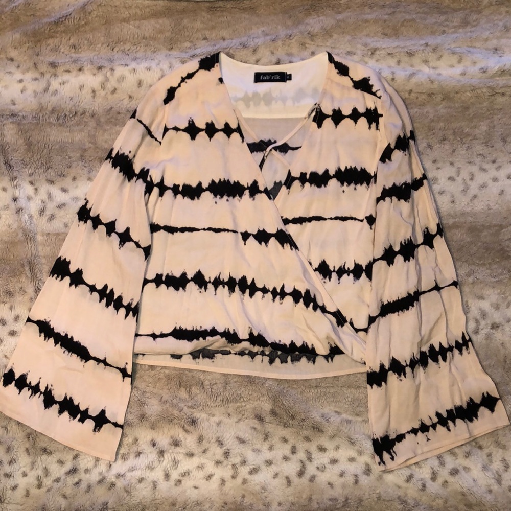 Fabrik size small blouse